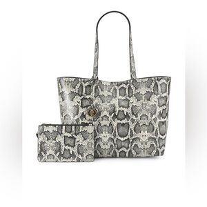 Kurt Geiger London Chelsea Leather Shopper Bag